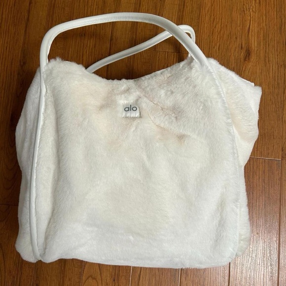ALO Yoga Handbags - New never used Alo winter fur white tote bag